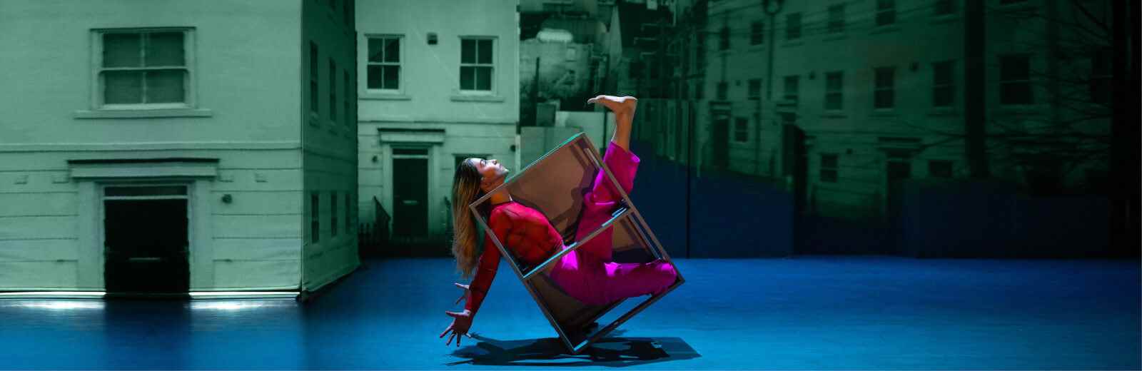 Motionhouse: Nobody